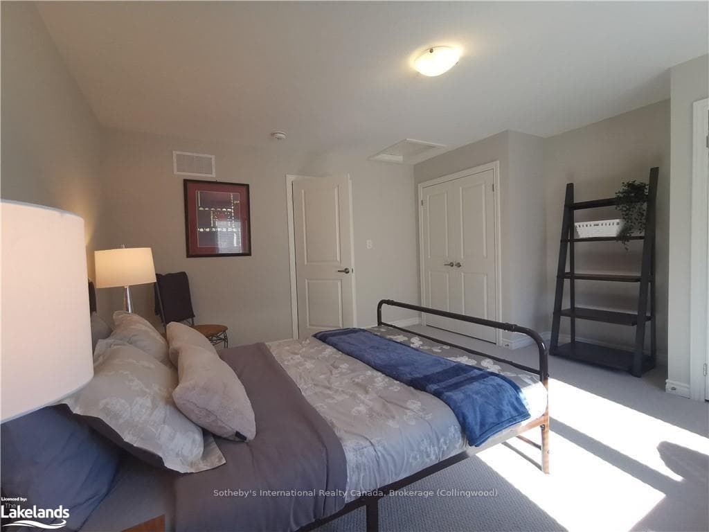 4 SPOONER Crescent photo 7