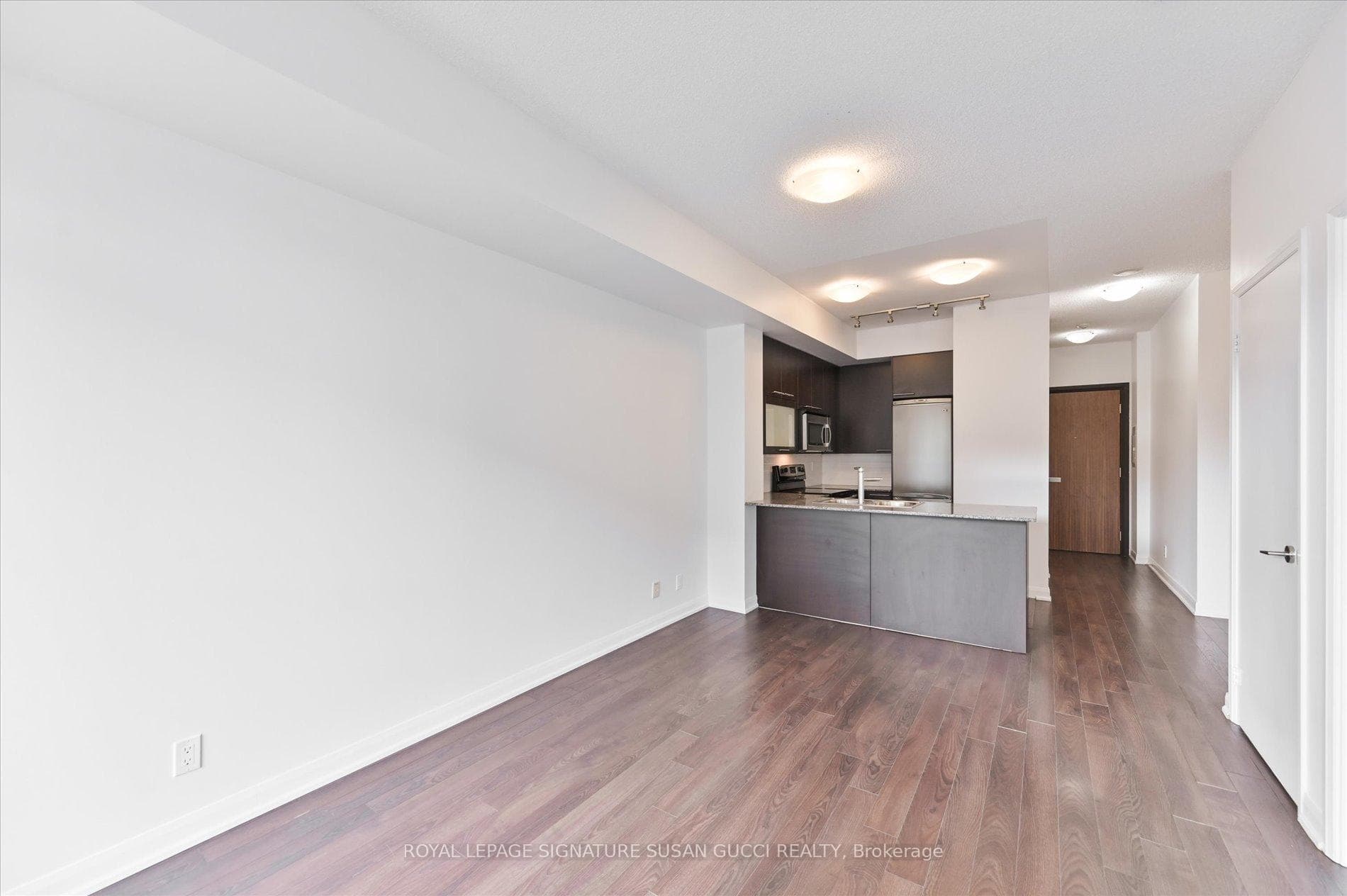 500 Sherbourne Street Unit 907 photo 17