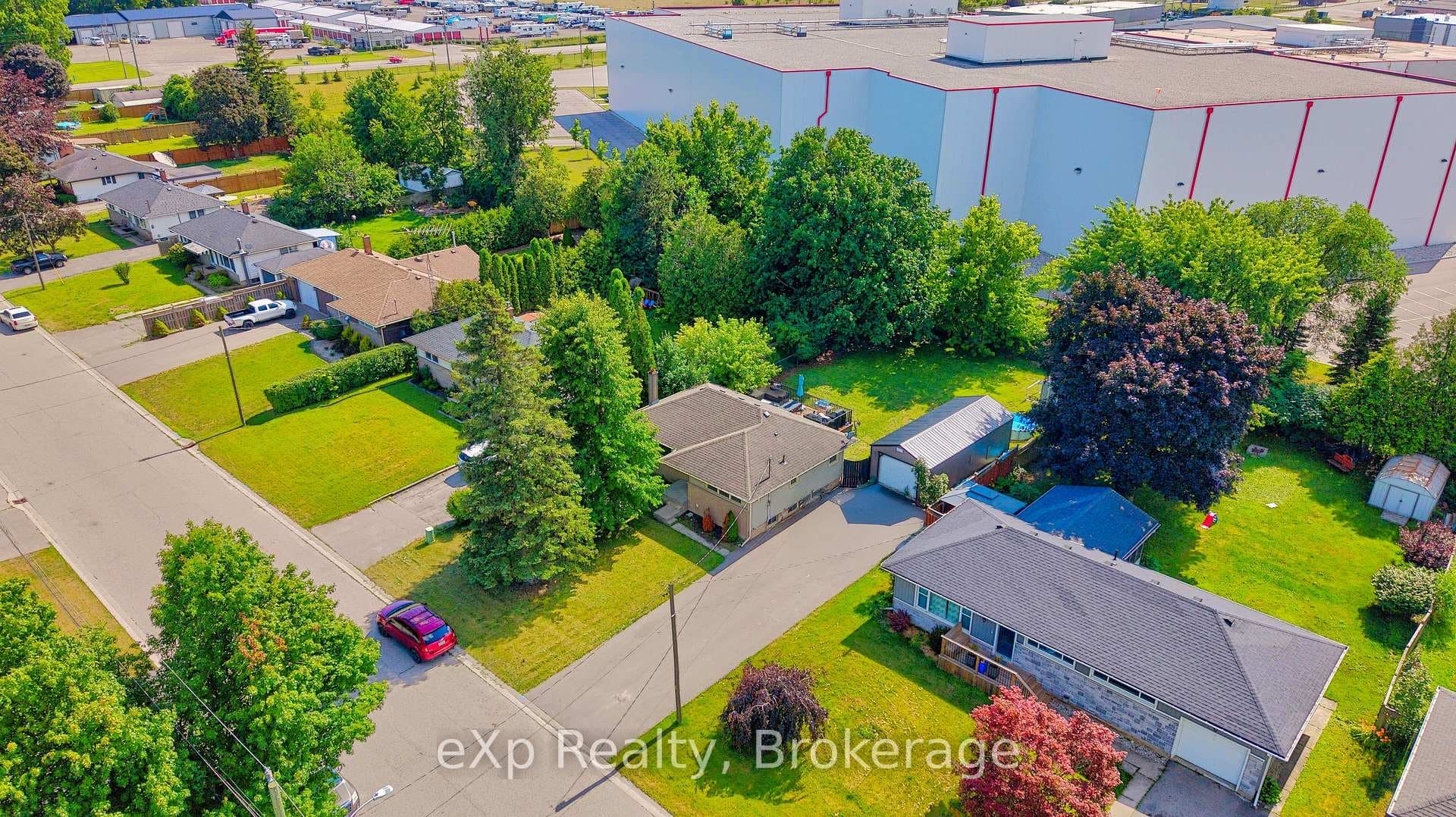 18 Willowdale Street photo 24