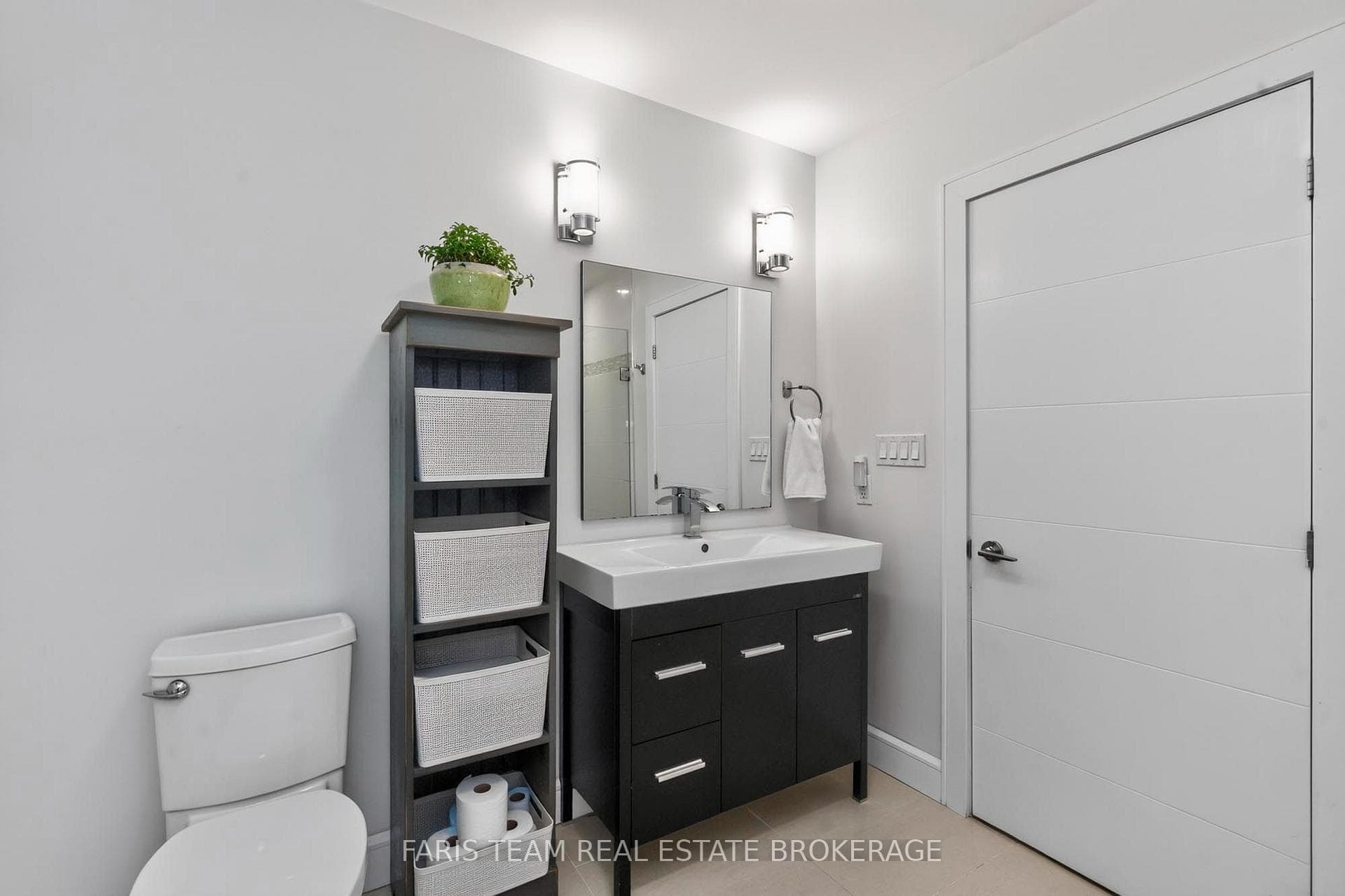 44 Jeffery Street photo 20