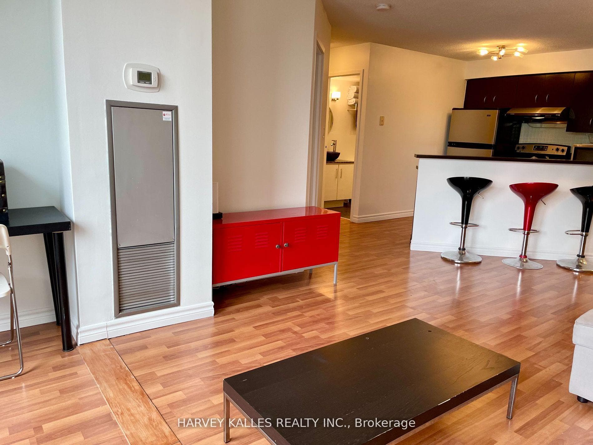25 Grenville Street Unit 2206 photo 6