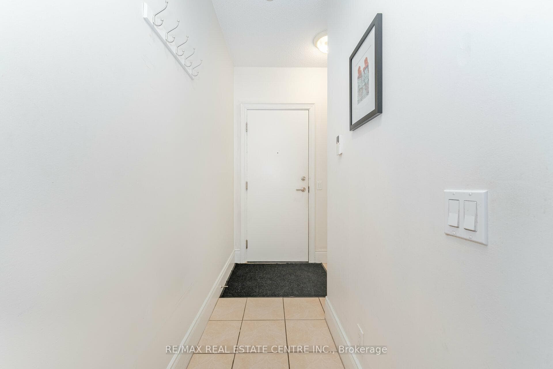 5233 Dundas Street Unit 323 photo 9