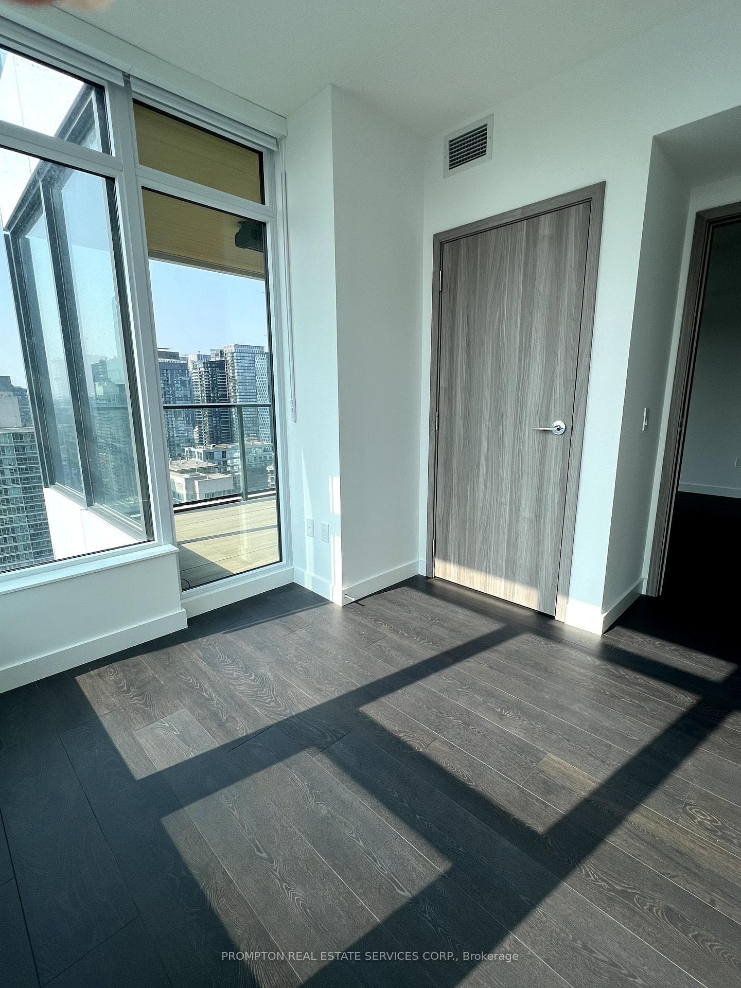 3 Concord Cityplace Way Unit 4003 photo 9