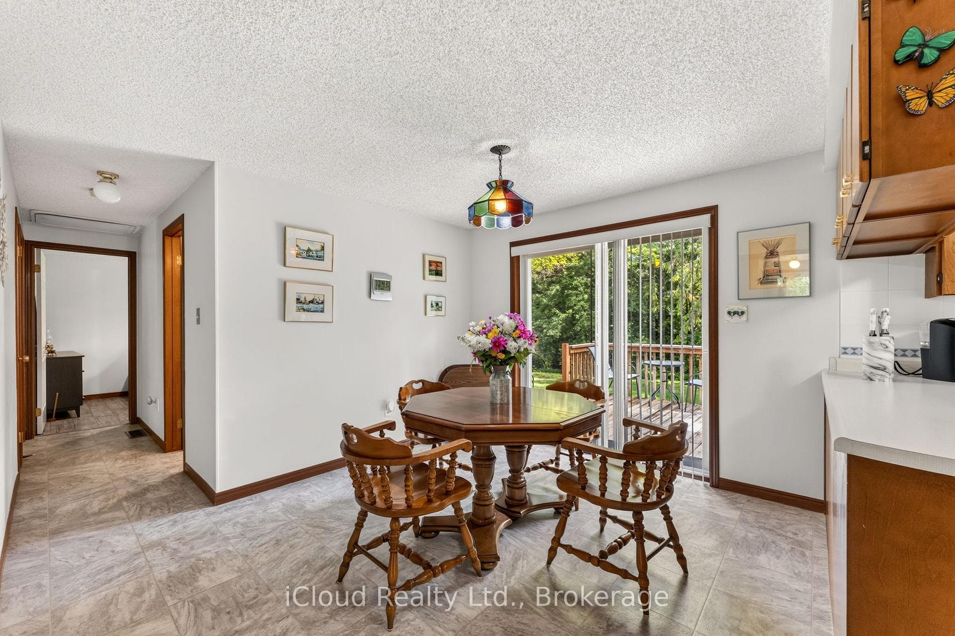 20 Mactavesh Crescent photo 8