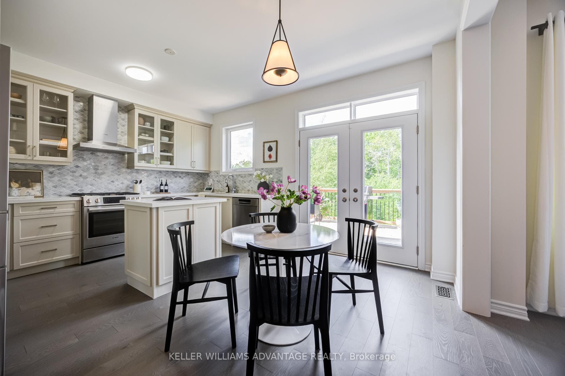 46 Sutcliffe Drive photo 11