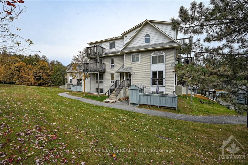 716 TANGUAY Court photo 1