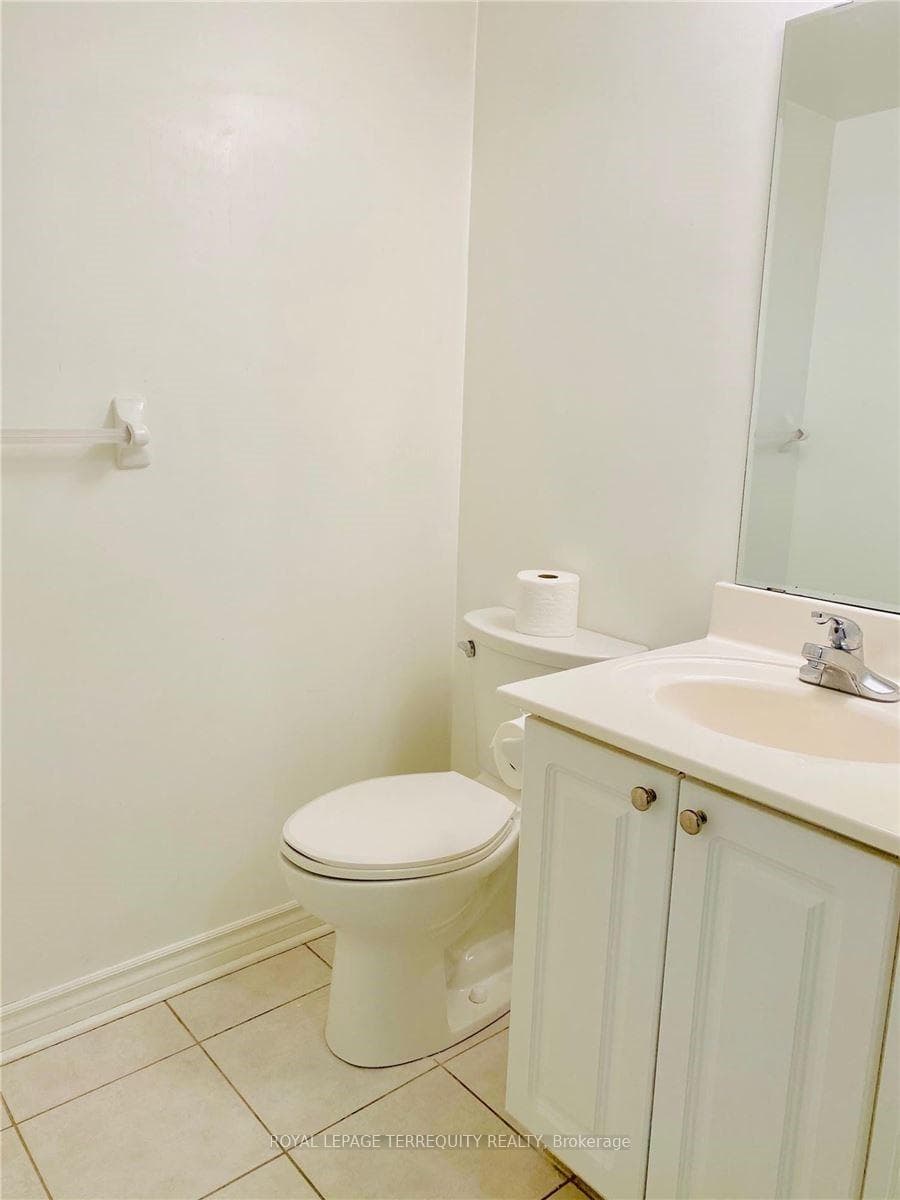1 Rean Drive Unit 212 photo 5