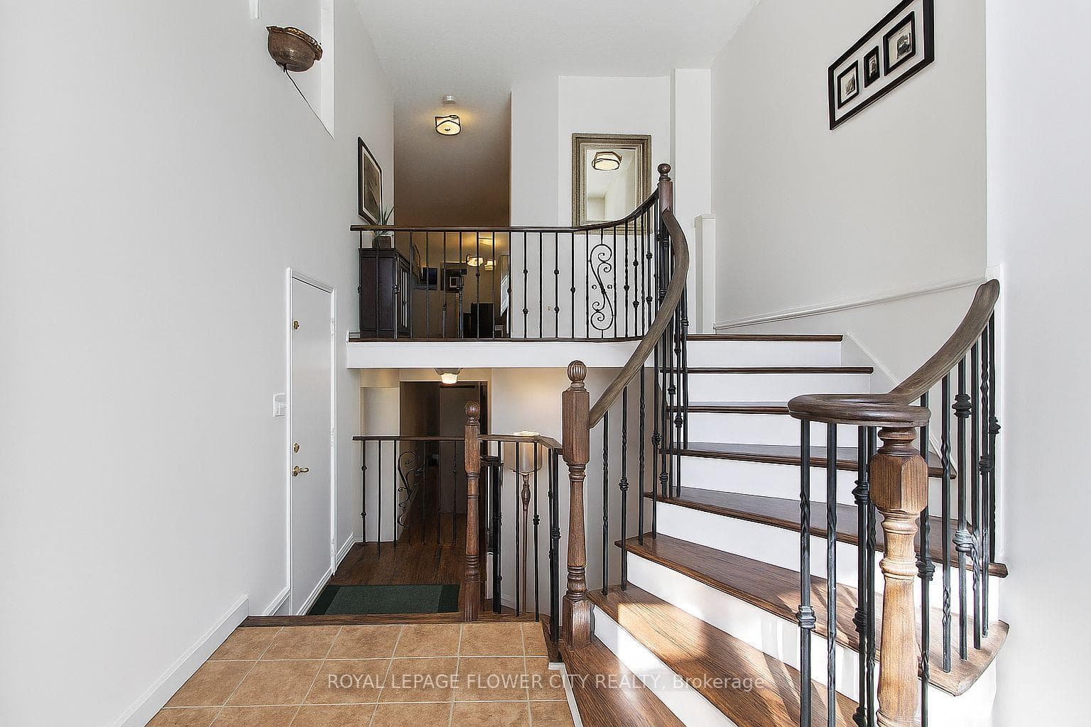 9 Maddybeth Crescent photo 2