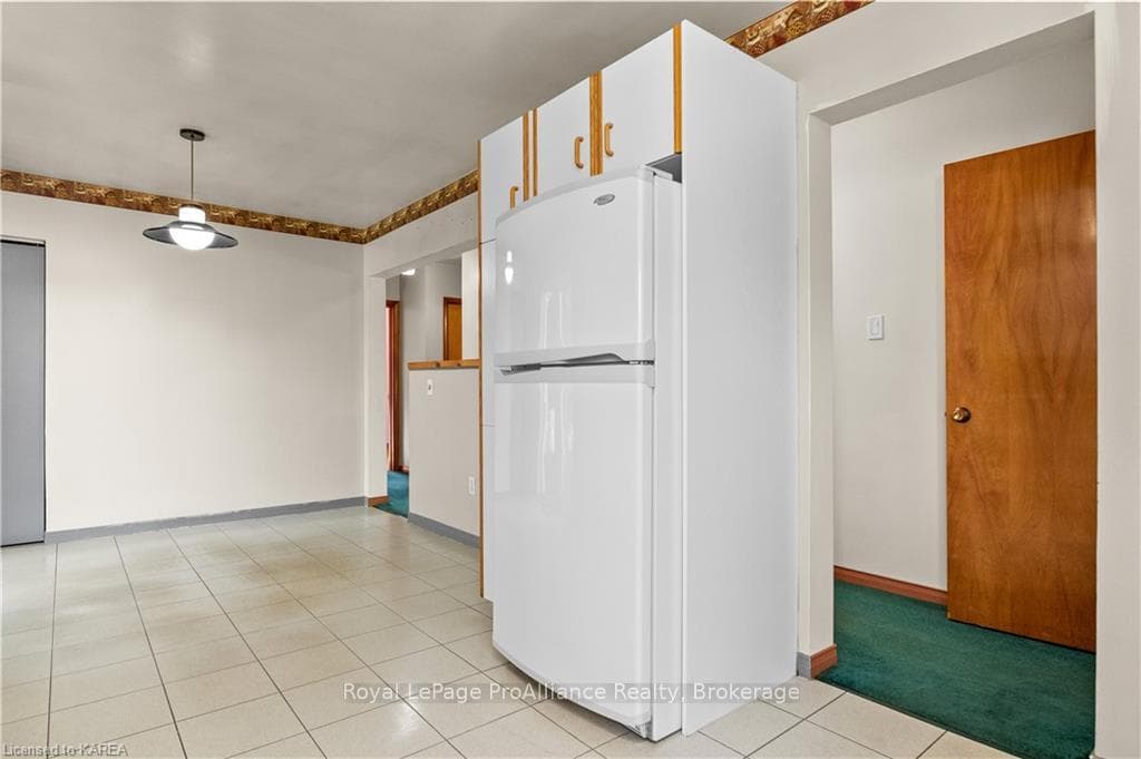1227 JOHNSON Street photo 16