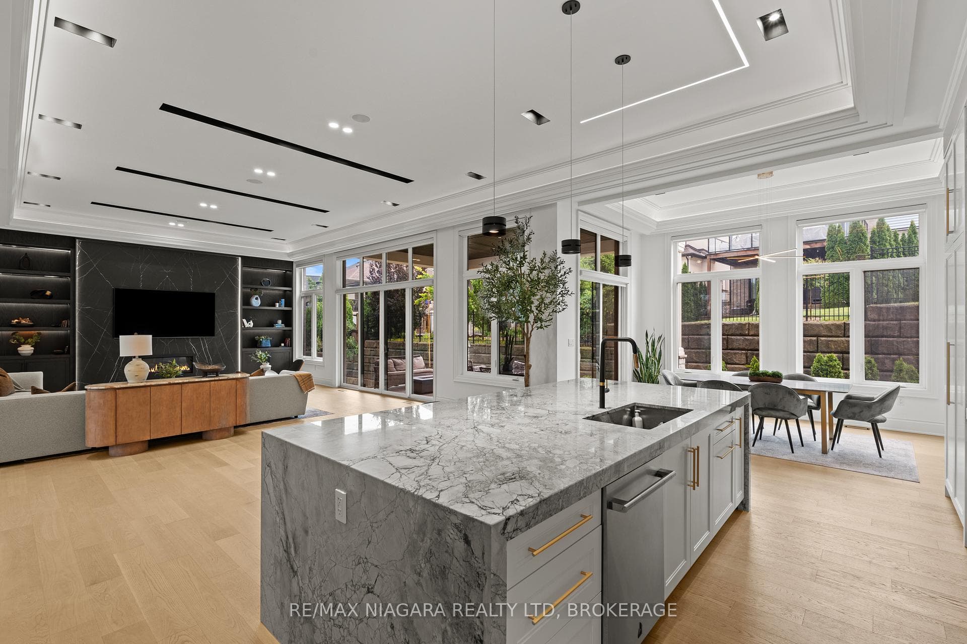 58 Kenmir Avenue photo 7