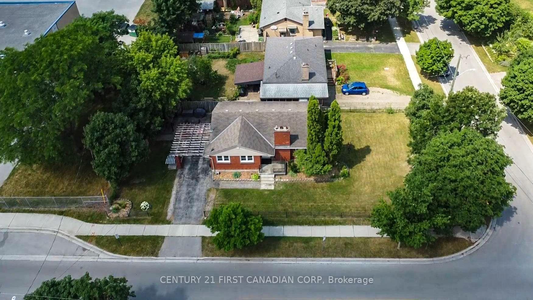1721 Moffatt Avenue photo 48