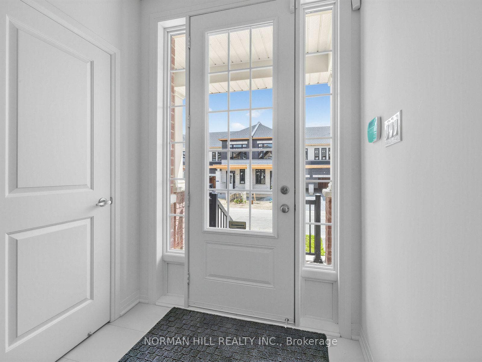 36 Guildhouse Drive photo 4