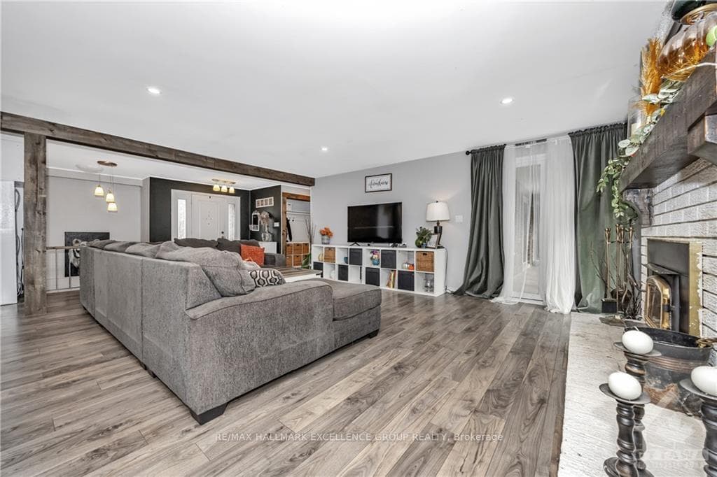 1500 DU GOLF Road photo 7