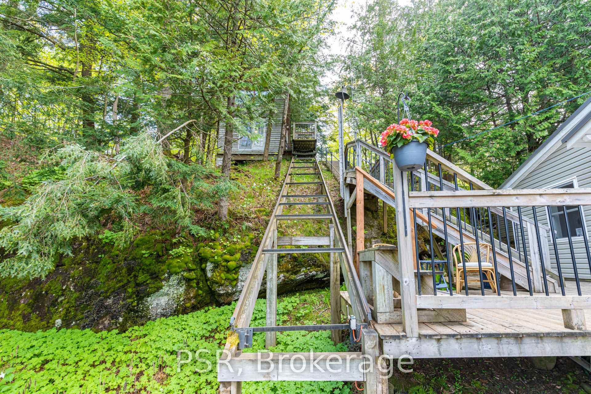12 Limbert Lane photo 37