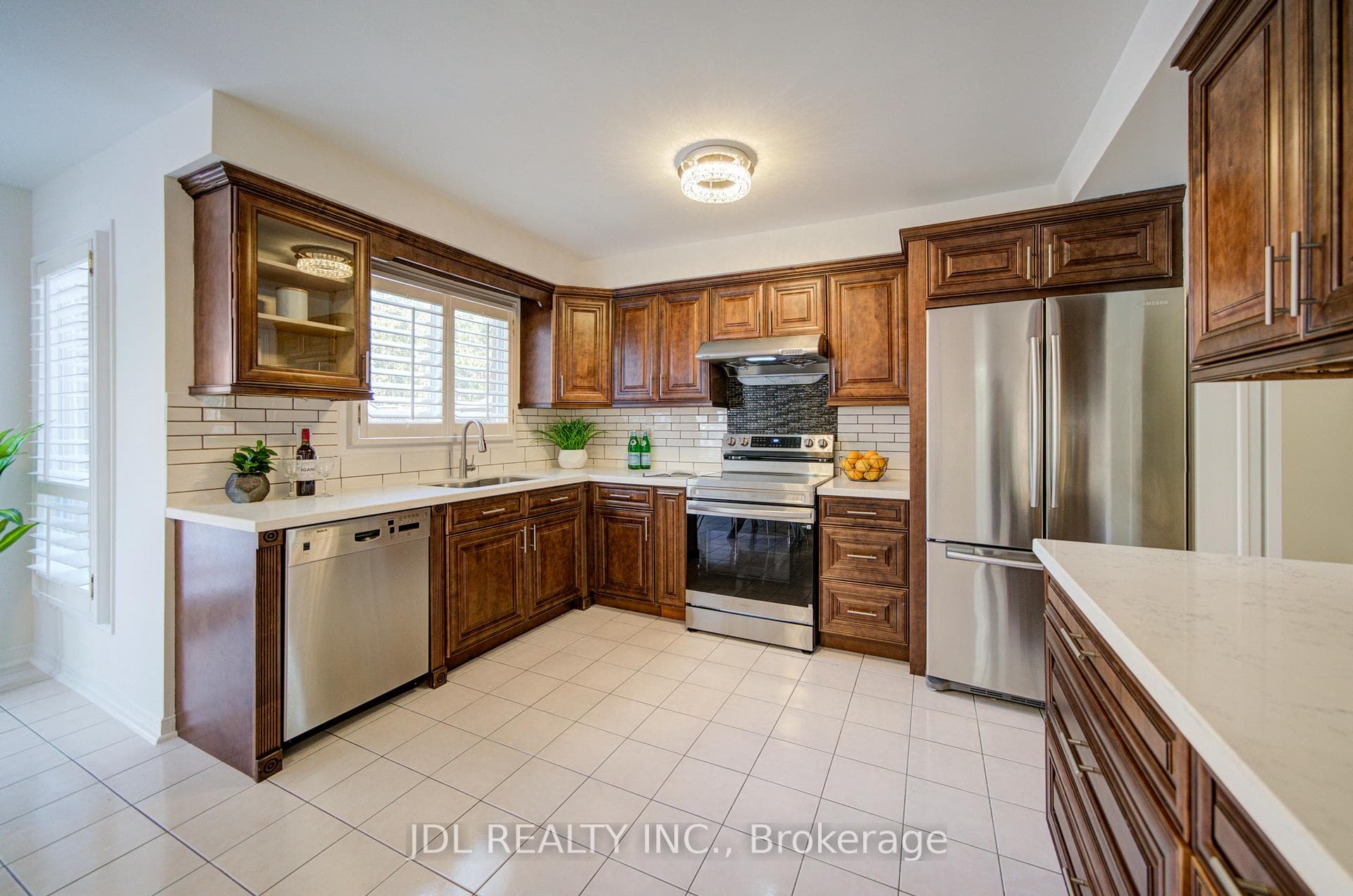 50 Summitcrest Drive photo 16