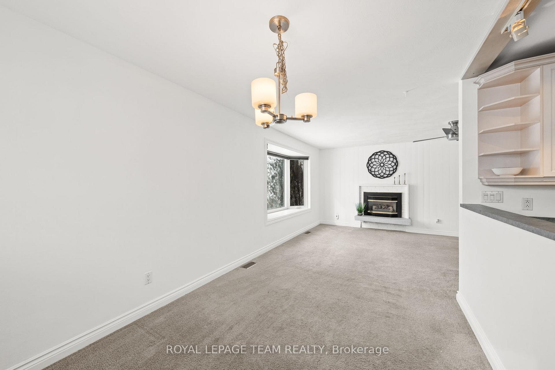 3 Domus Crescent photo 14