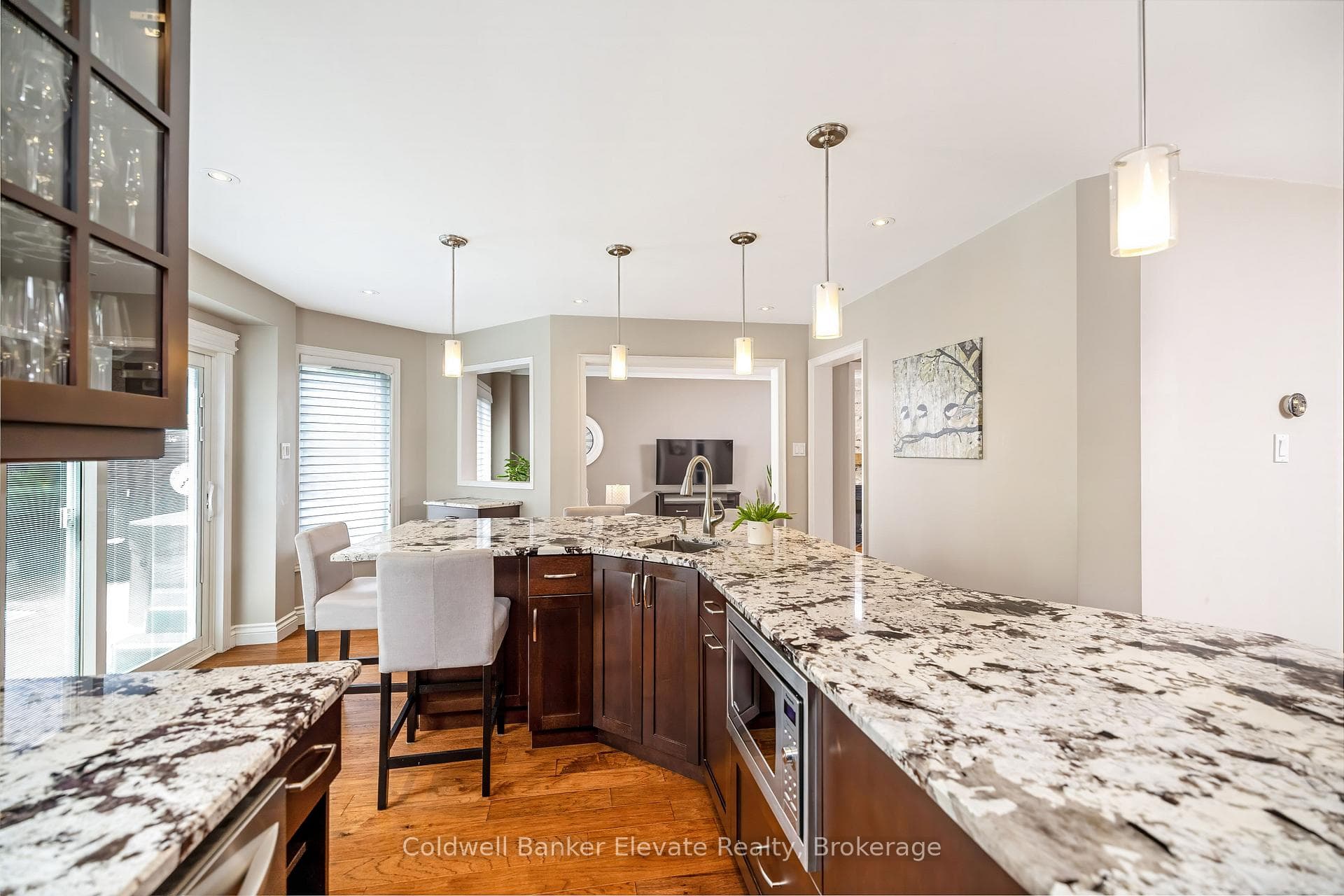 52 Curry Crescent photo 16