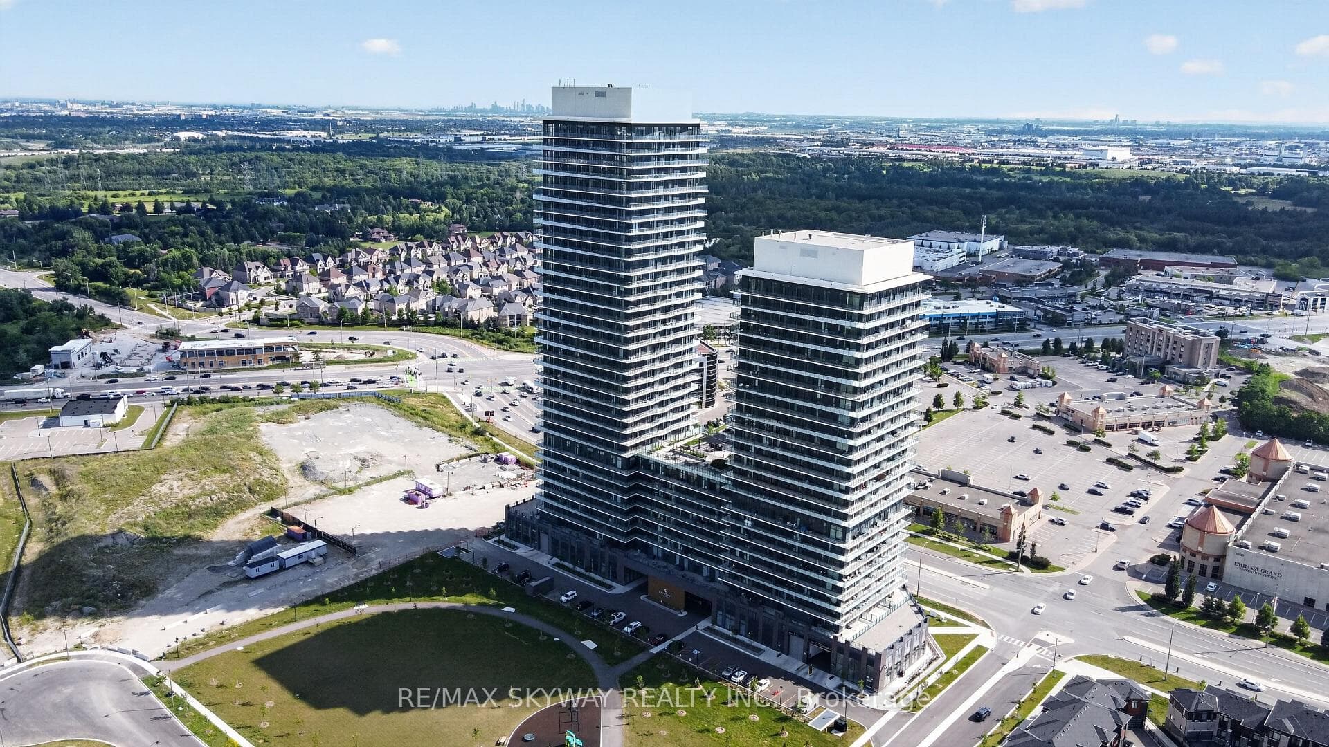 15 Skyridge Drive Unit 521 photo 1