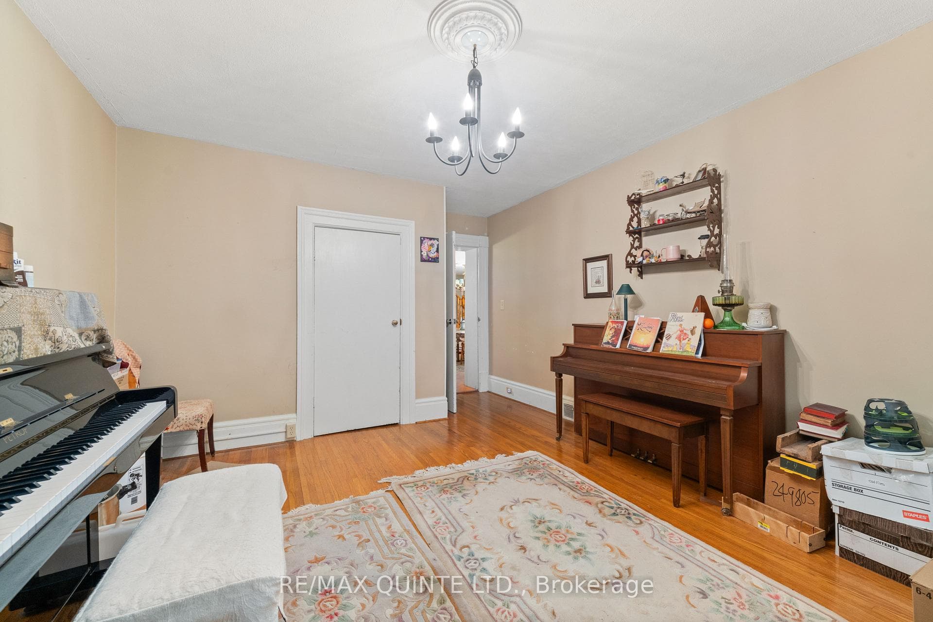 205 Blessington Road photo 12