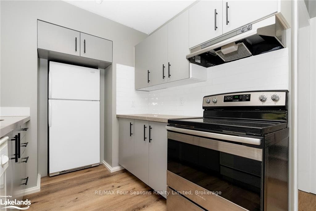 21 DAWSON Drive Unit 73 photo 12