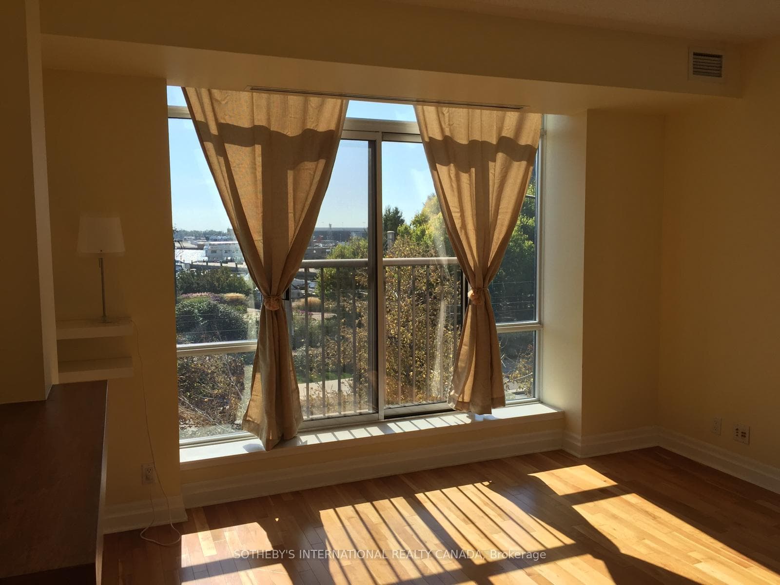 500 Queens Quay N/A Unit 302E photo 14