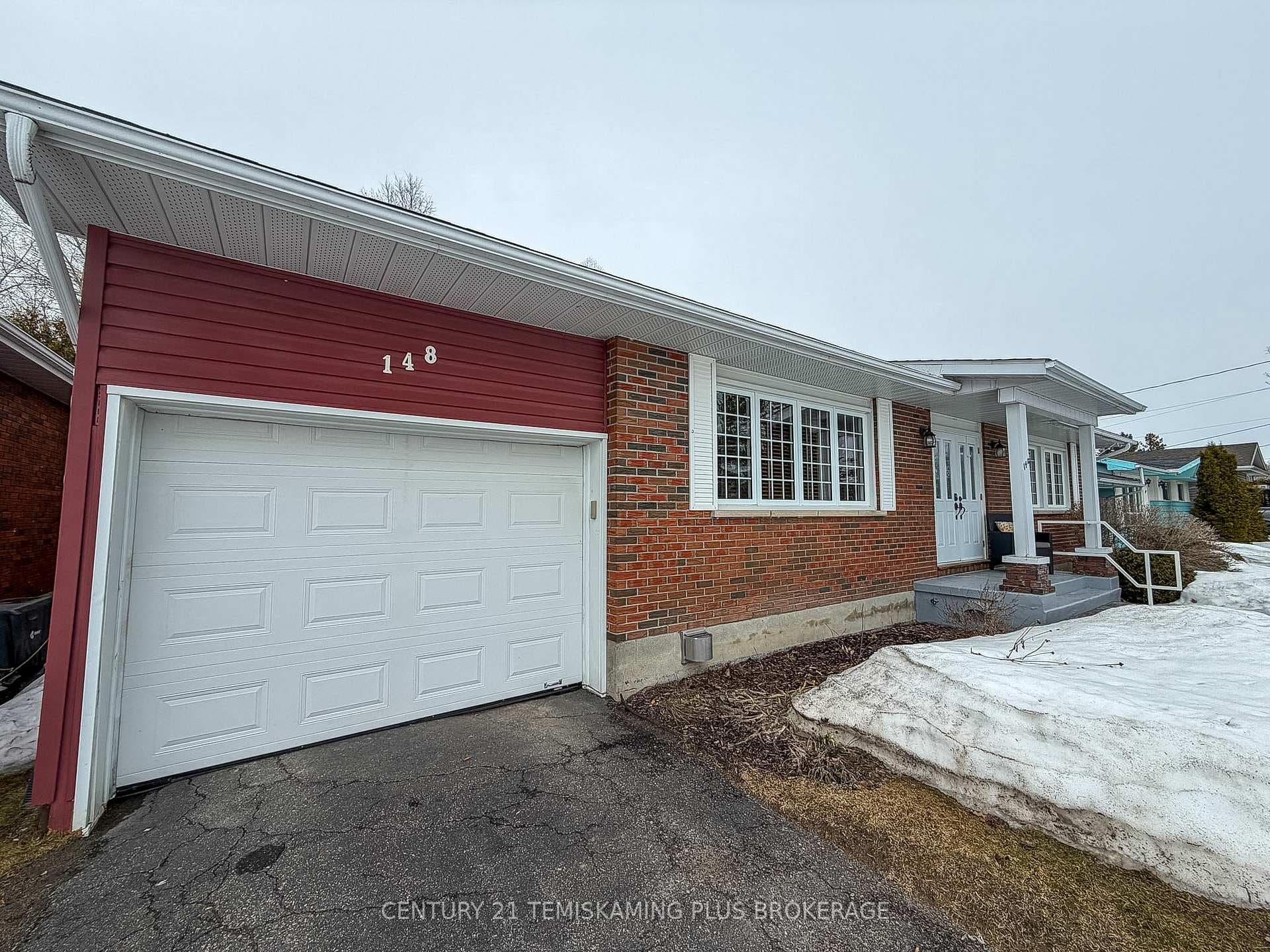 148 Jaffray Street photo 3