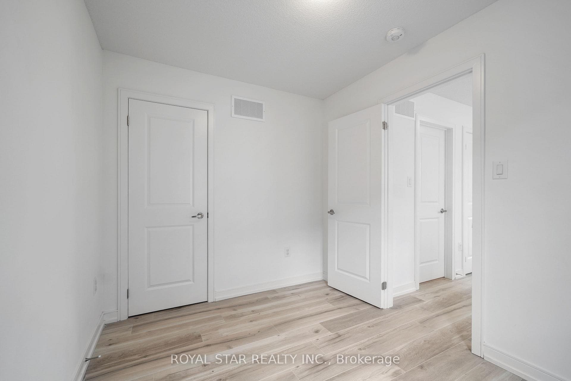 13 Red Maple Lane photo 29