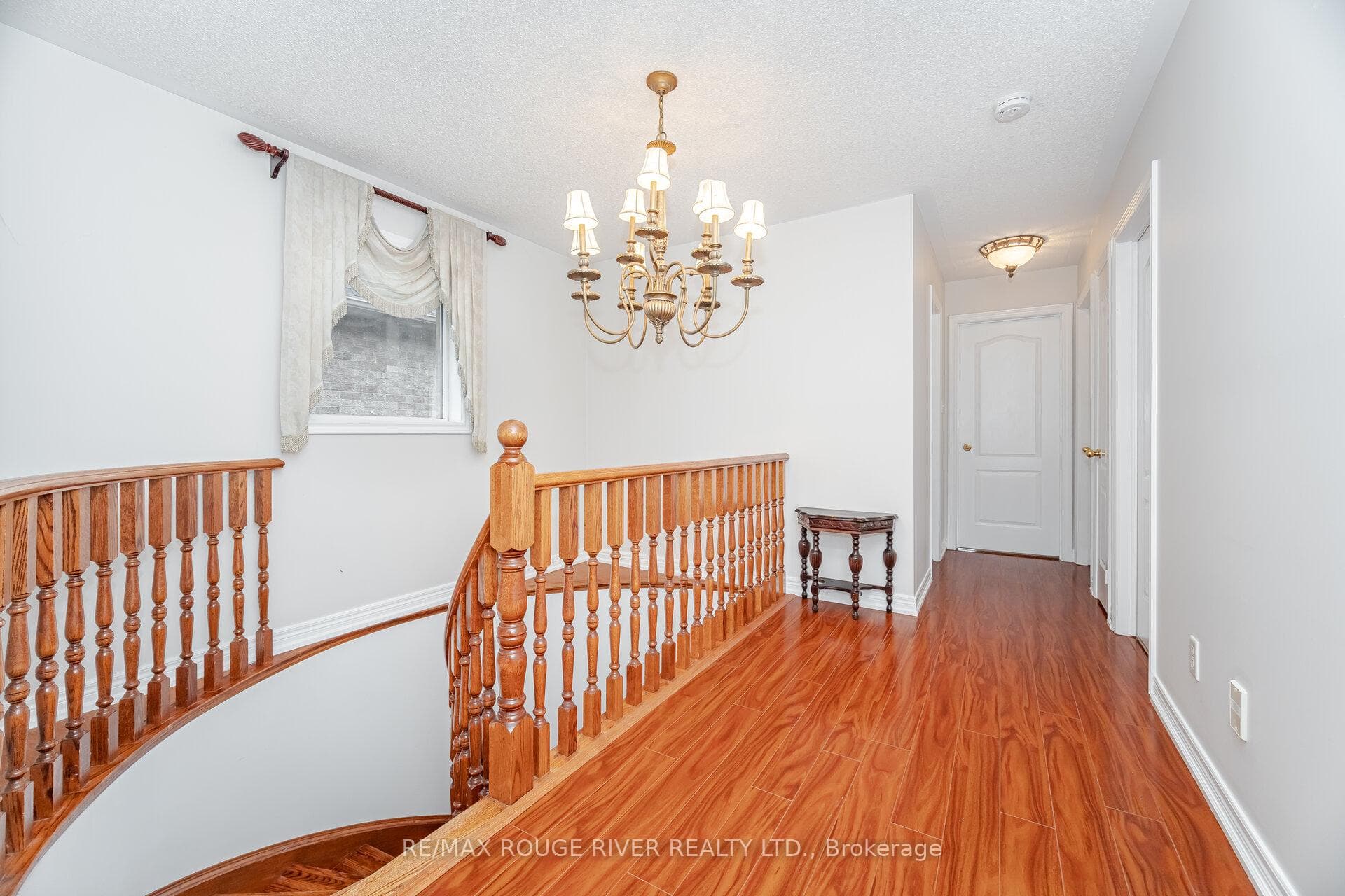 97 Harty Crescent photo 18
