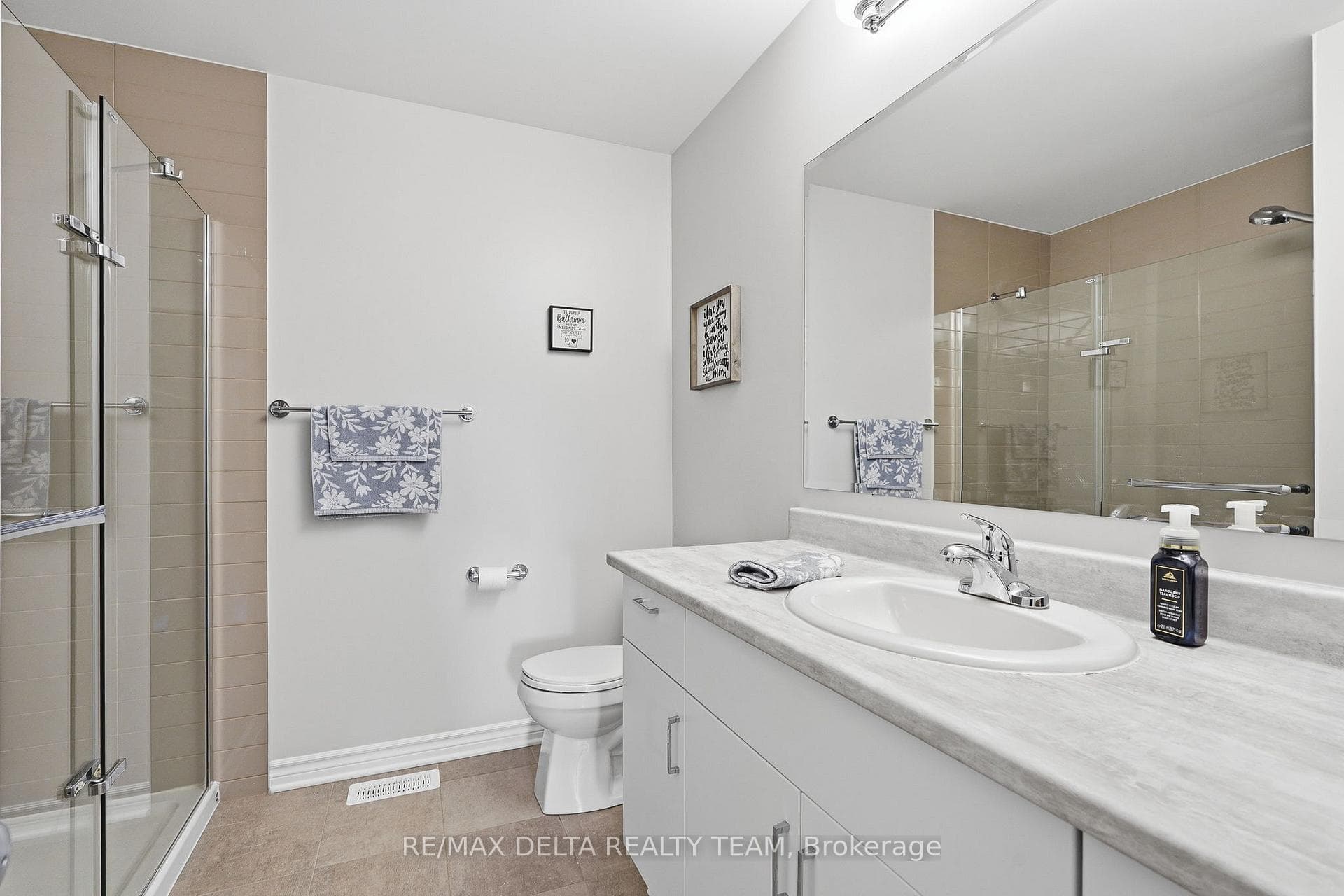 782 Cap Diamant Way photo 21