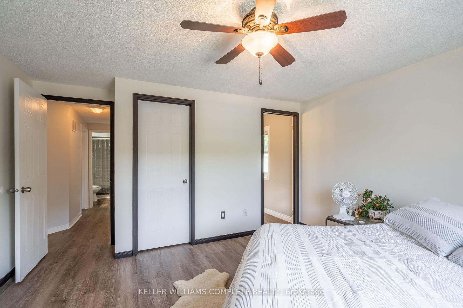 14 Hedge Lawn Drive photo 18