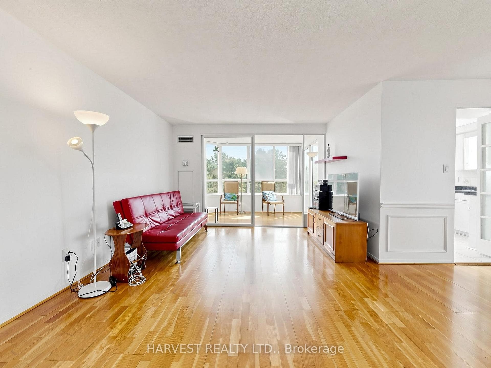 30 Thunder Grove Unit 305 photo 4