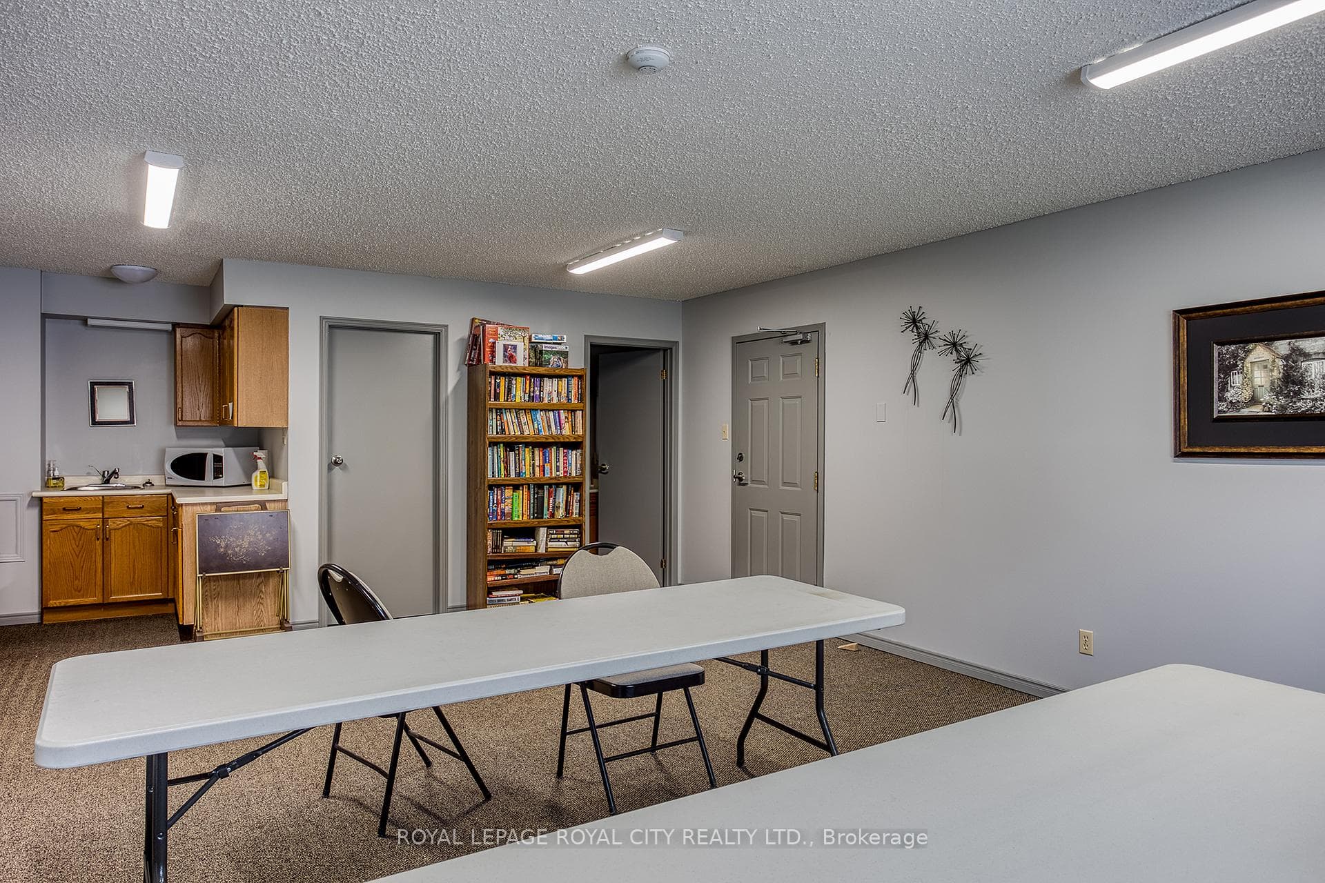 440 Durham Street Unit 301 photo 23