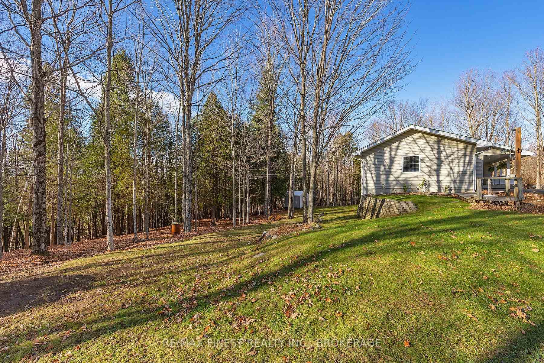 1107 Village Woods Drive photo 7