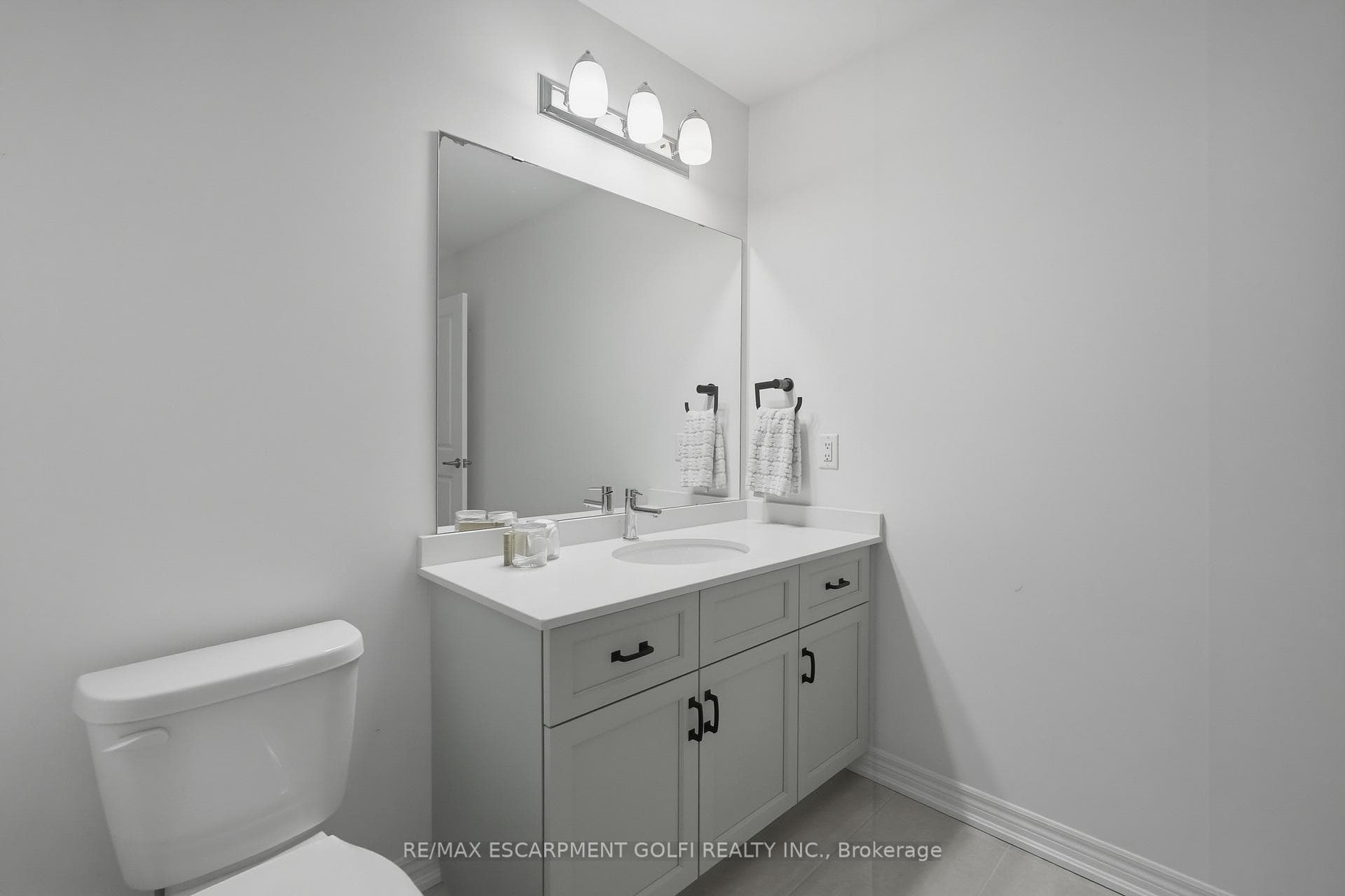 4025 Highland Park Drive photo 23