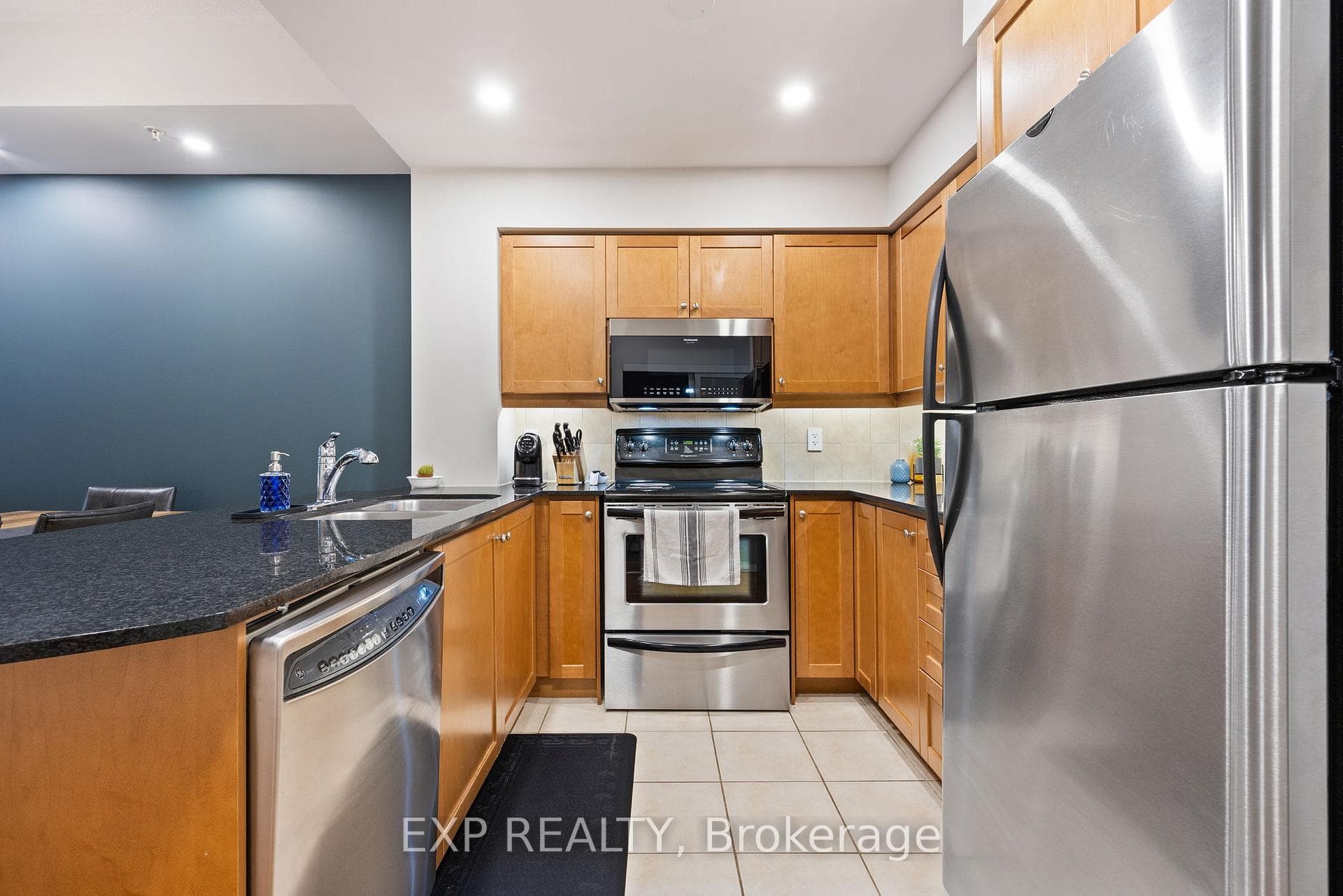 12 Rean Drive Unit 101 photo 8