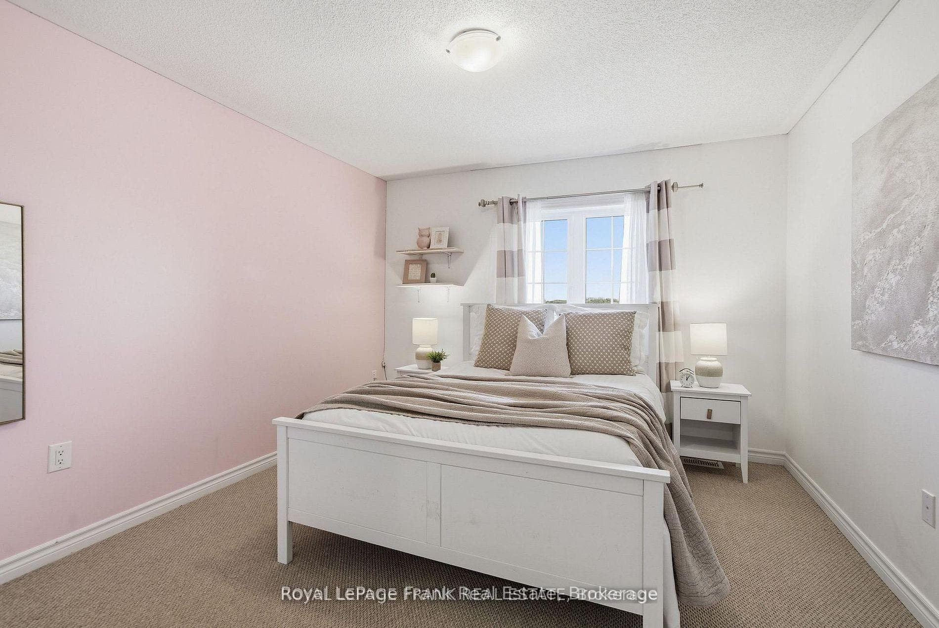 15 Highlands Boulevard photo 20