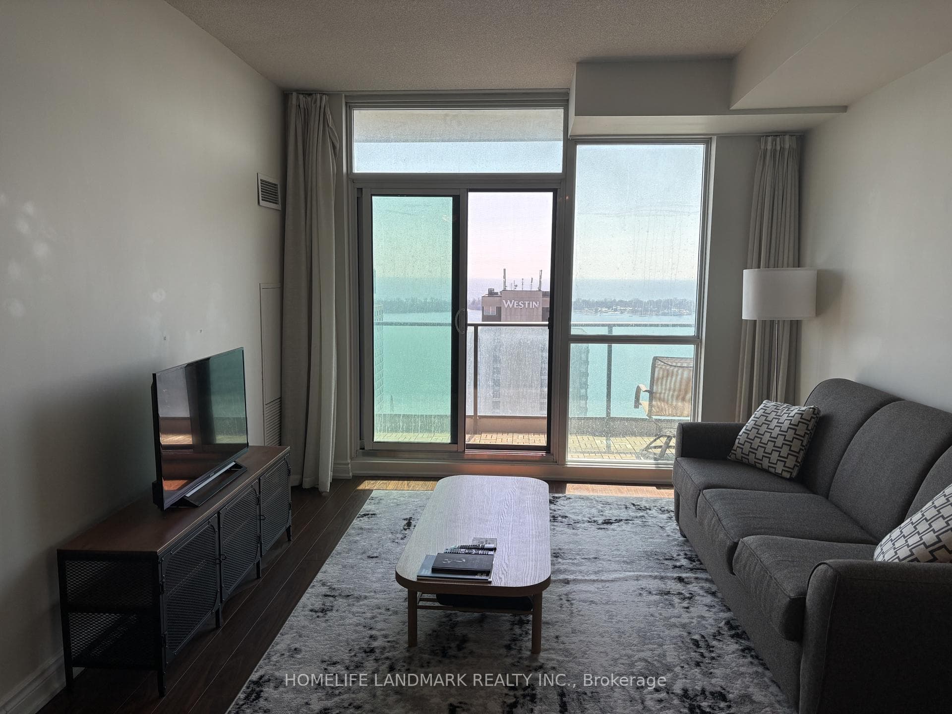 33 Bay Street Unit 3810 photo 4