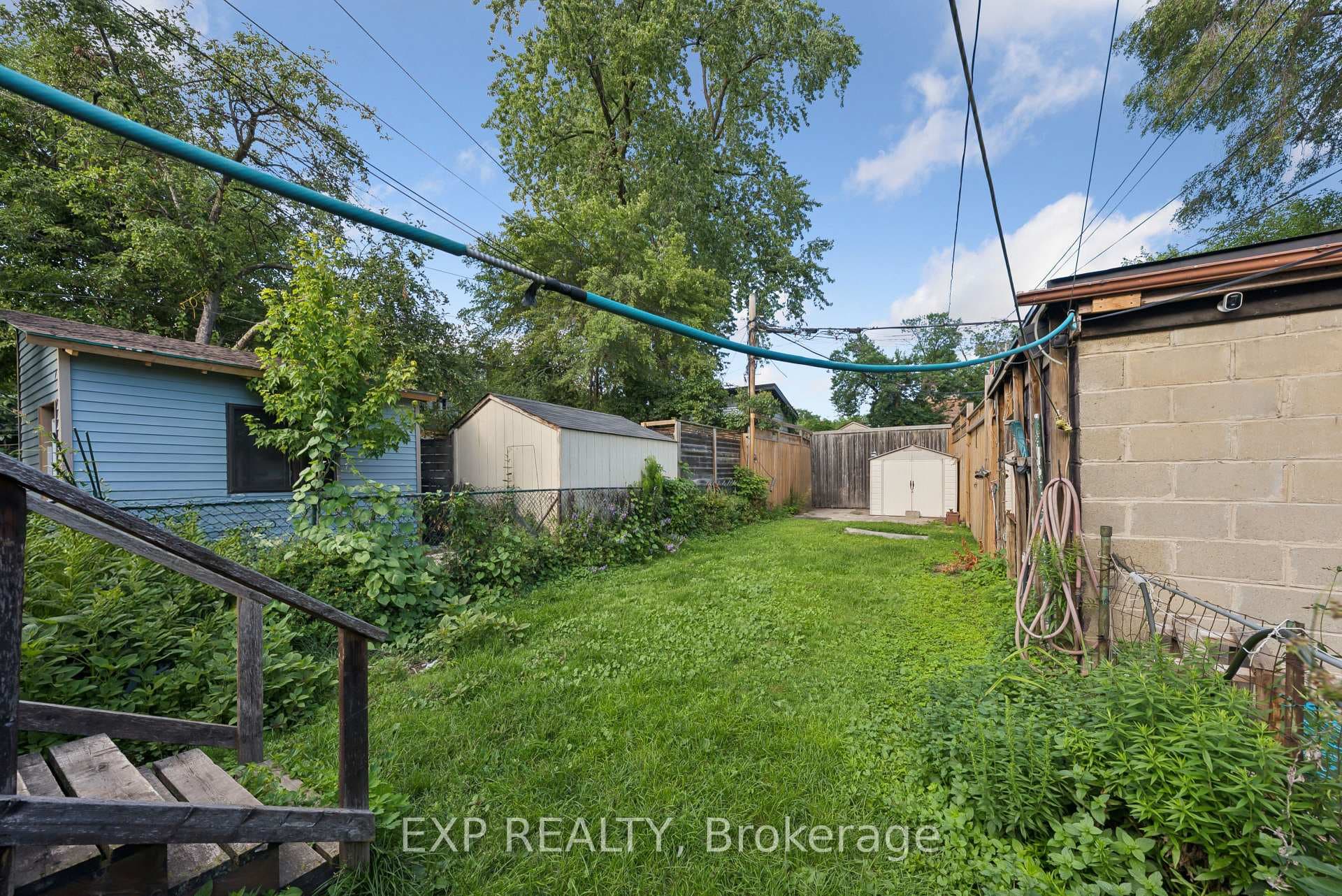 511 Carlaw Avenue photo 6