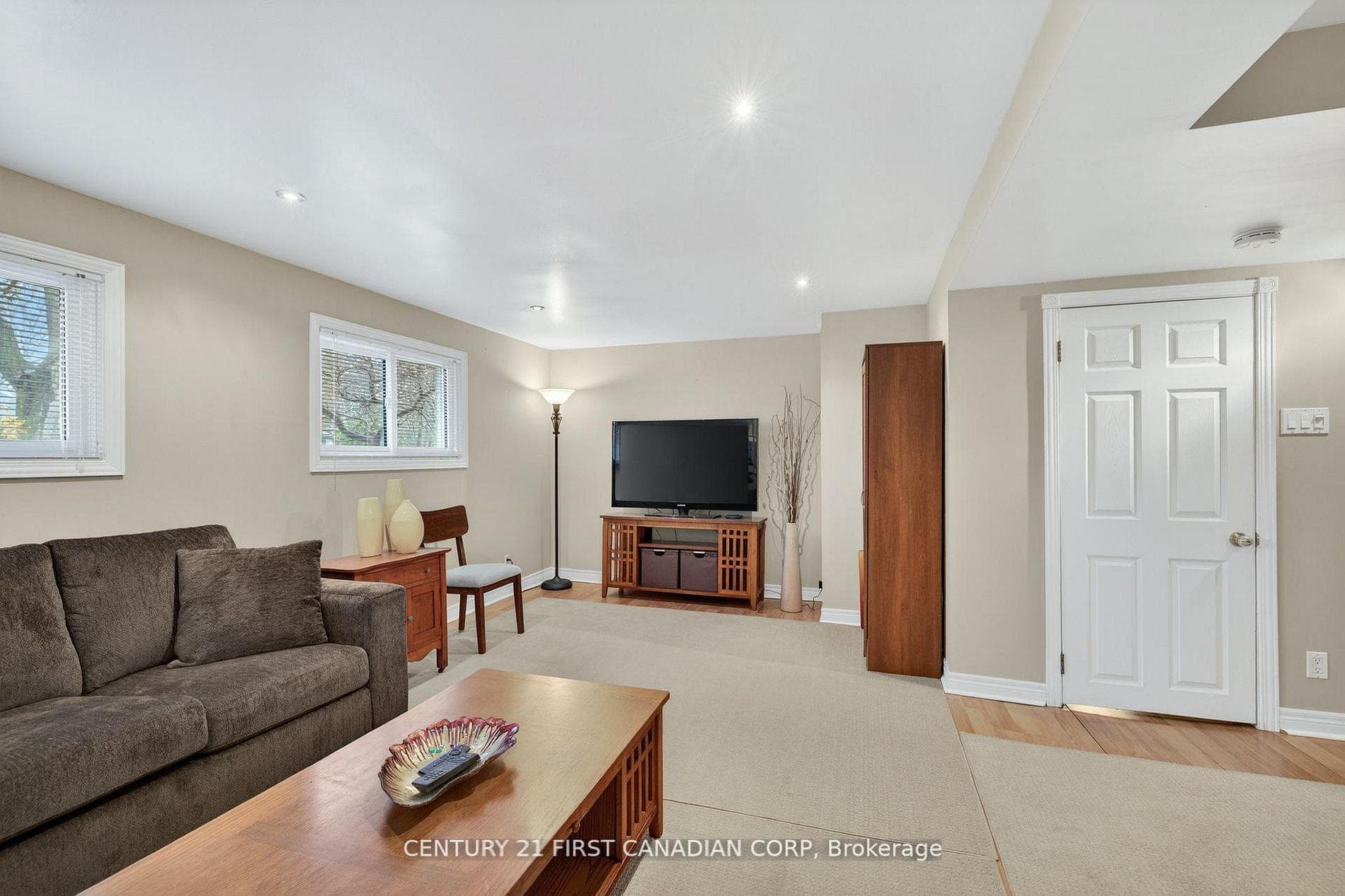 16 Gustin Avenue photo 23
