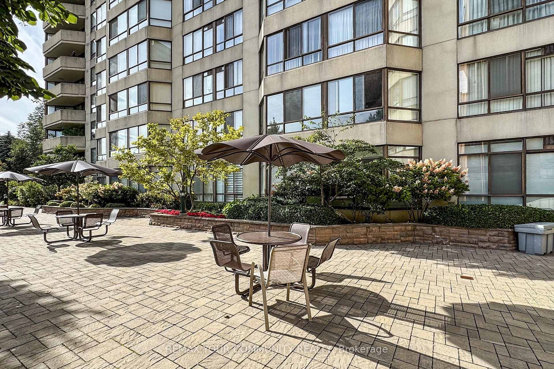 5444 Yonge Street Unit 1609 photo 45