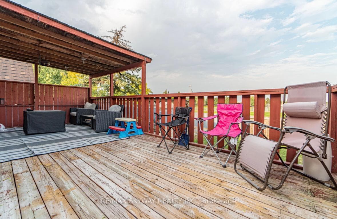 212 Rutherford Road photo 30