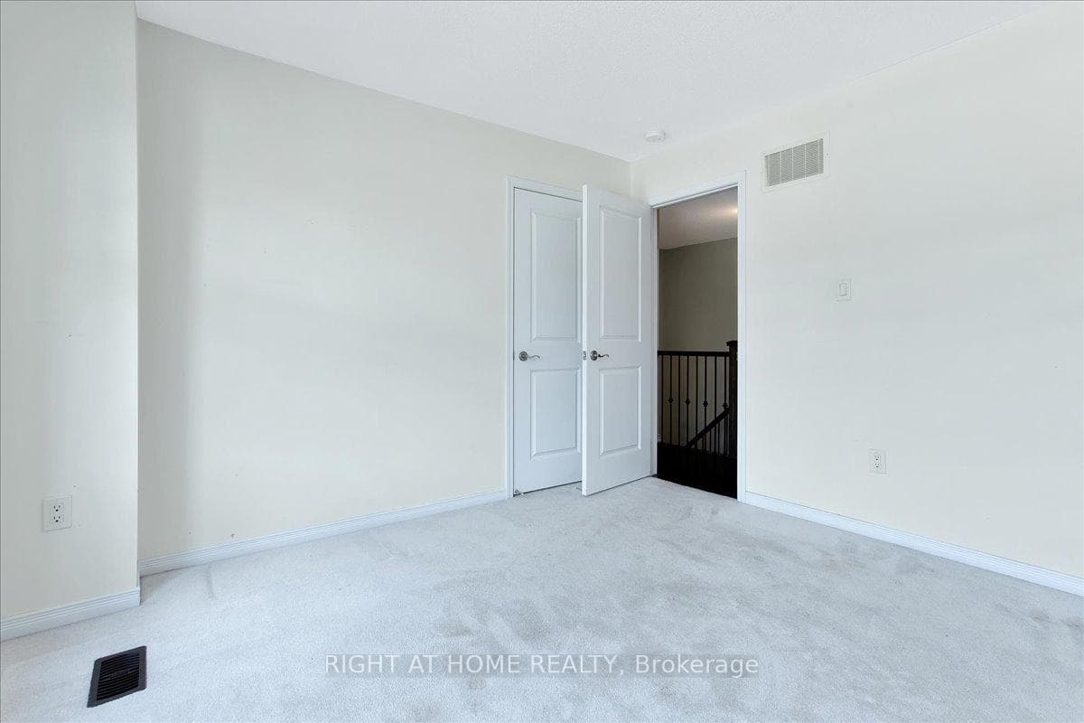 1011 Abram Court photo 27