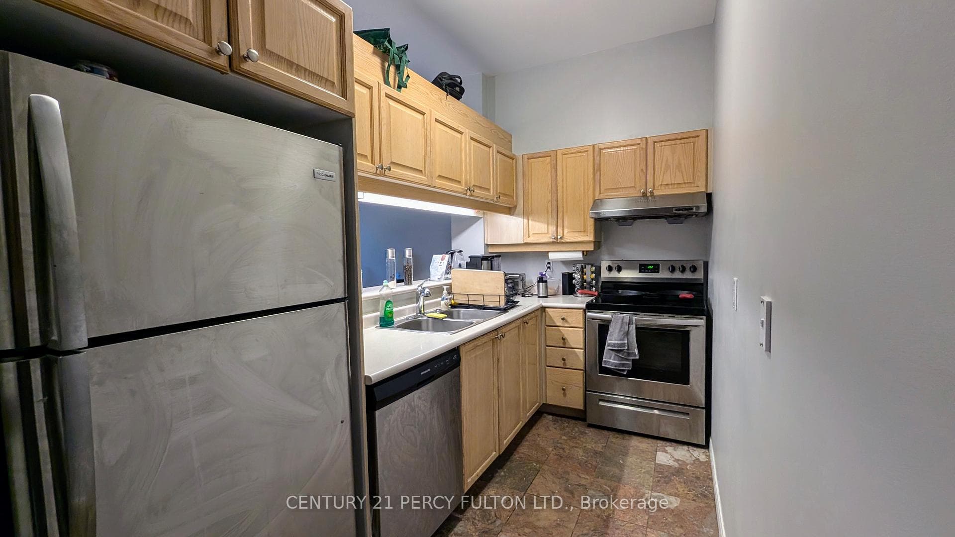 7 King Street Unit 1506 photo 5