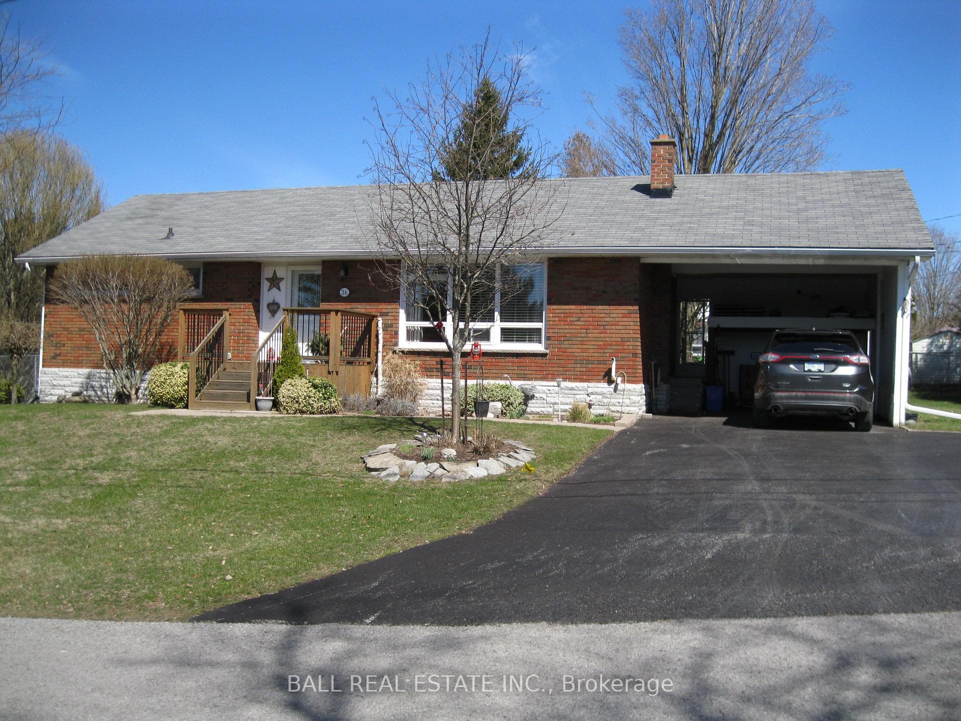 36 Hillcrescent Drive photo 28