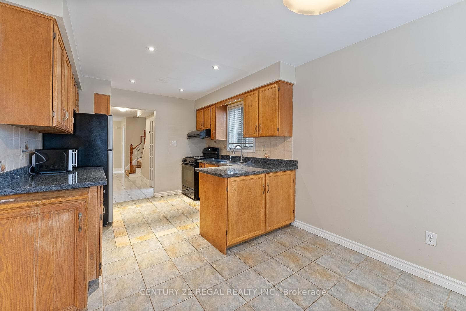 28 Ecclesfield Drive photo 21