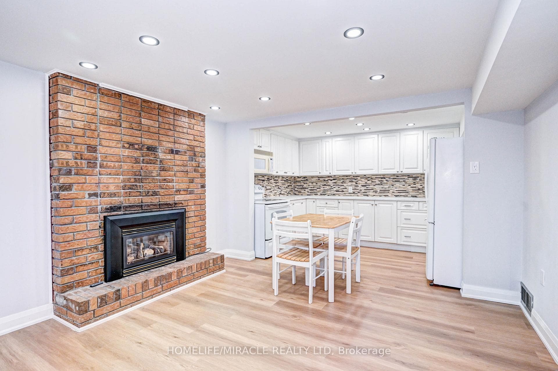 362 Westheights Drive photo 27