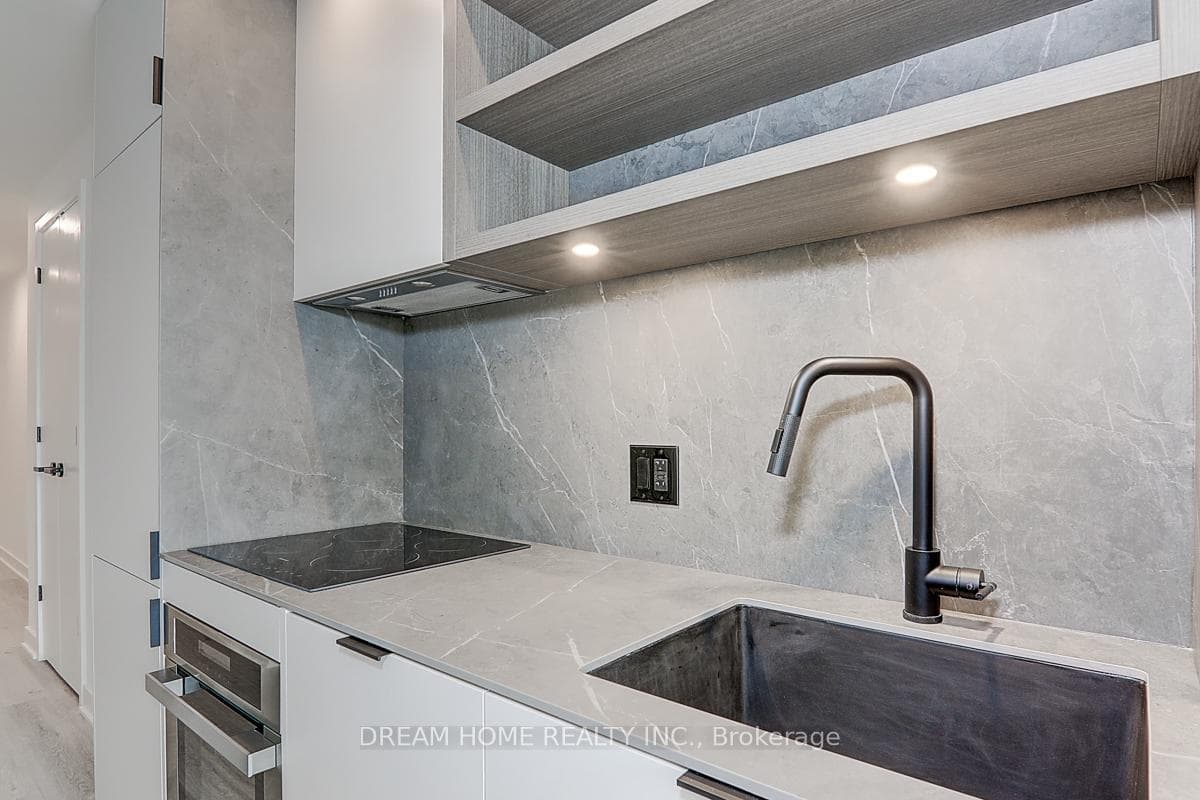 55 Charles Street Unit 3002 photo 18