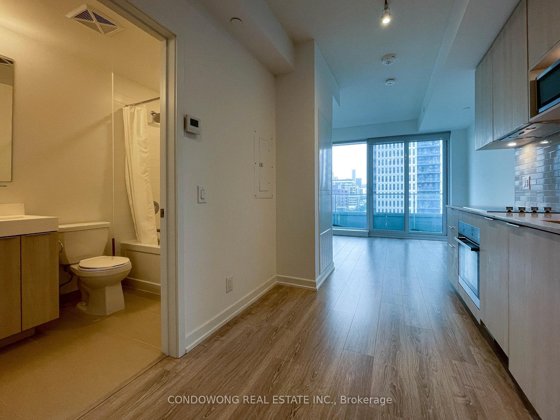 20 Tubman Avenue Unit 811 photo 3