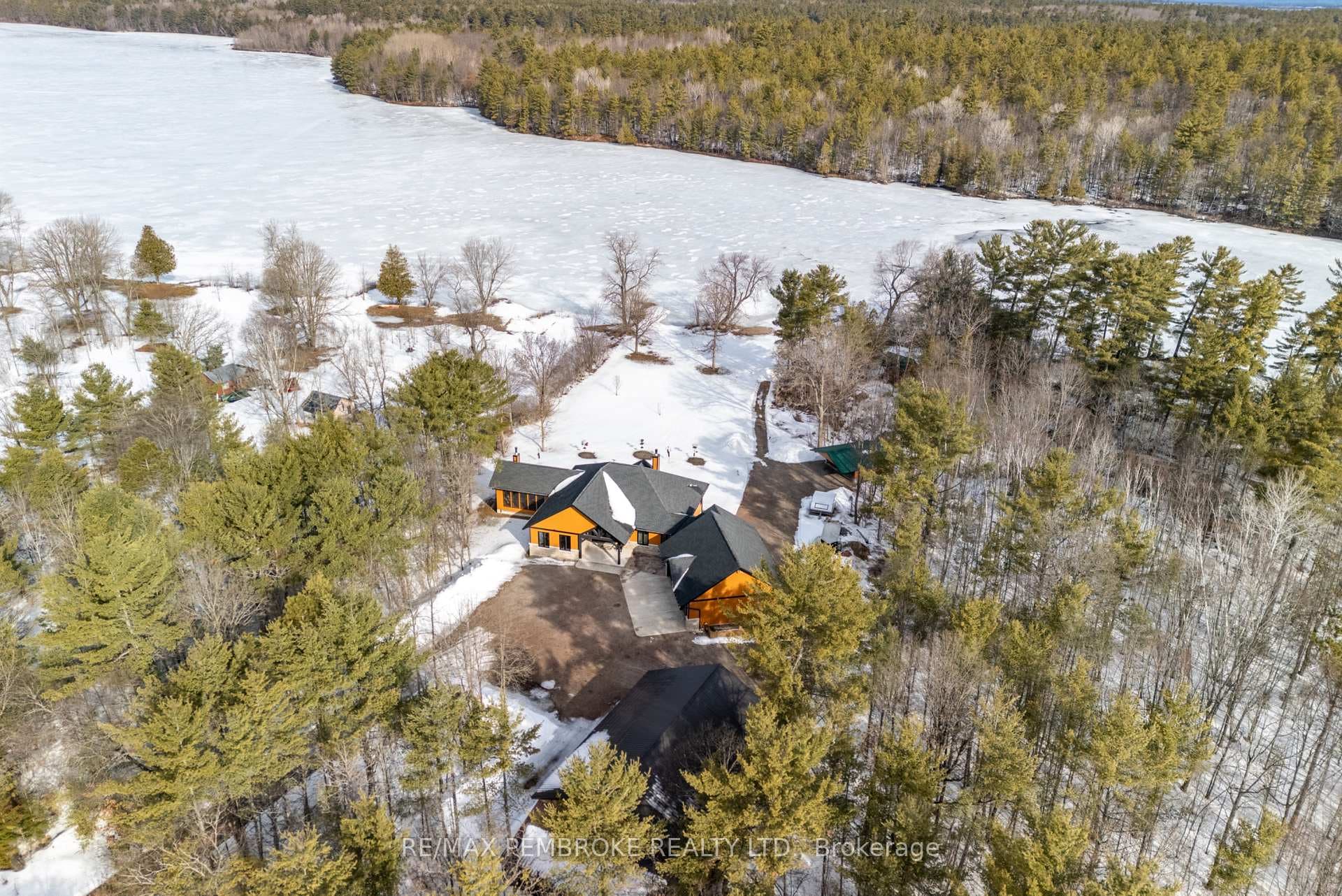 1034 Rantz Road photo 4