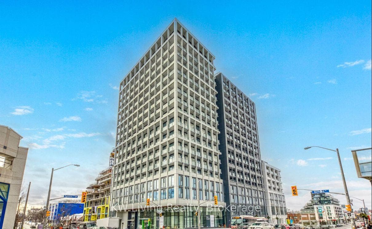 2020 Bathurst Street Unit 1920 photo 1
